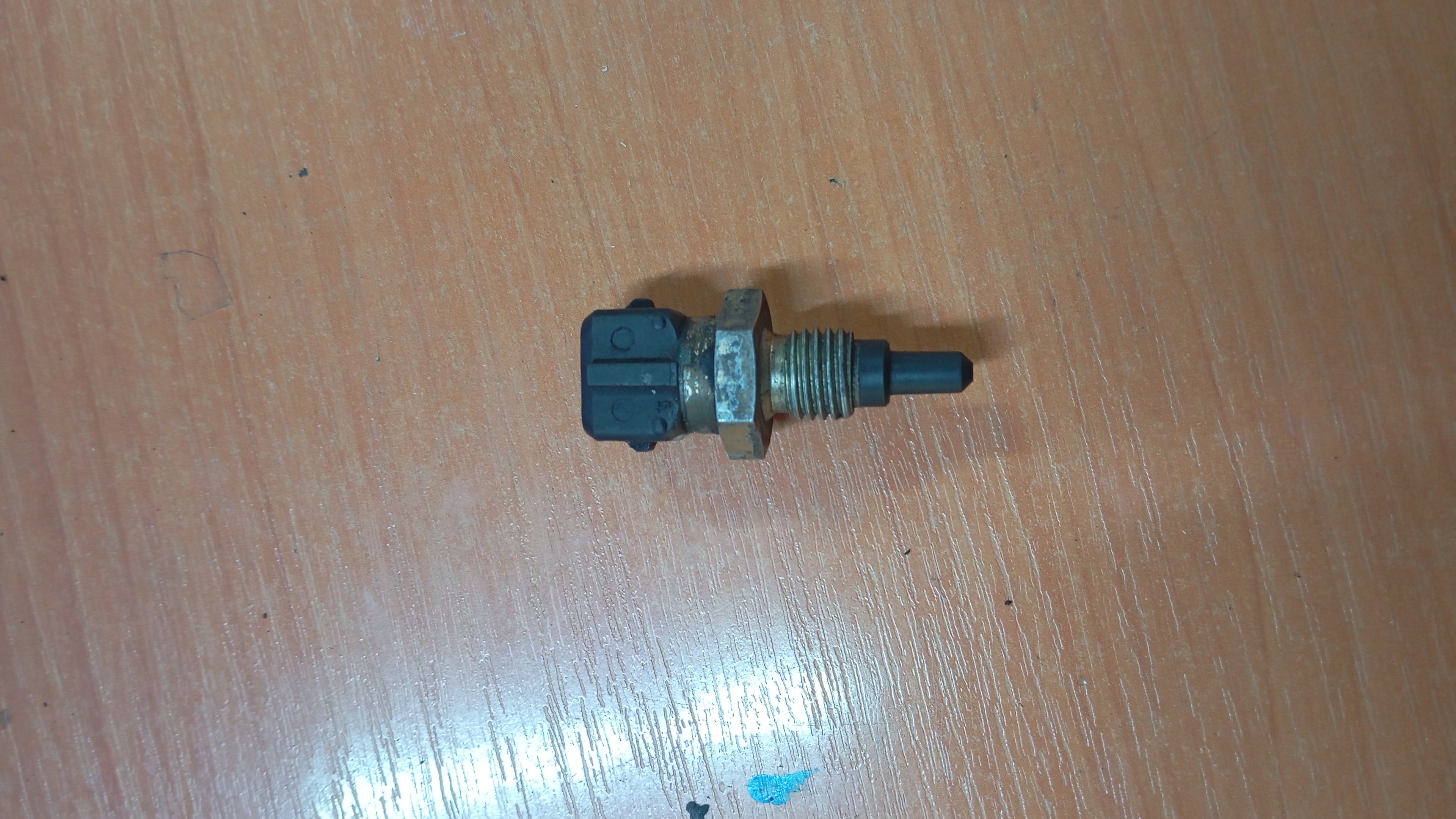 Датчик температуры охлаждающей жидкости Renault Premium 0280130039